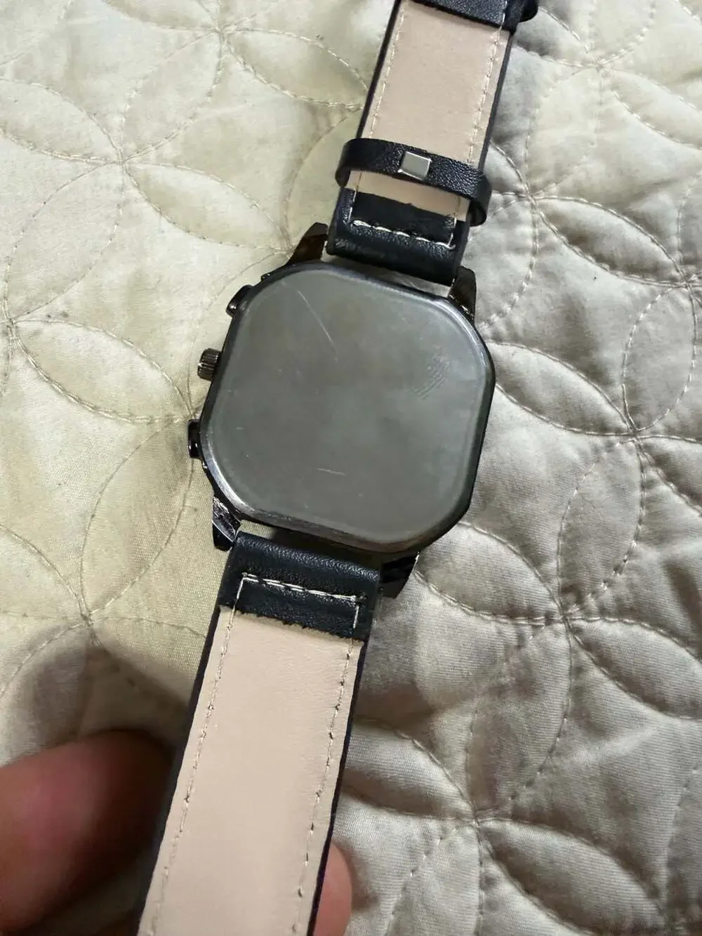 Yolako Men's Square Dial Casual Quartz Watch with Black Leather Strap